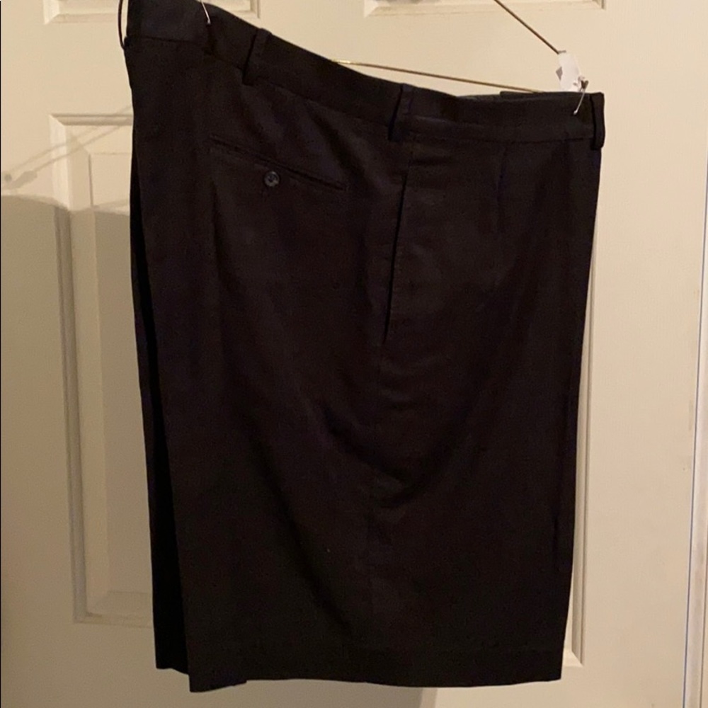 Black Pleated Men’s Shorts